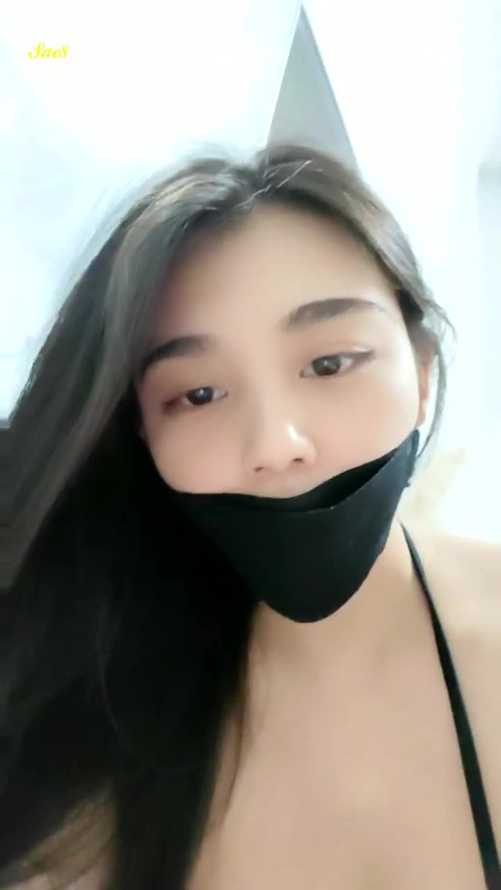 新晋奶神少女头荡妇的身体极品反差G奶学生妹大秀4